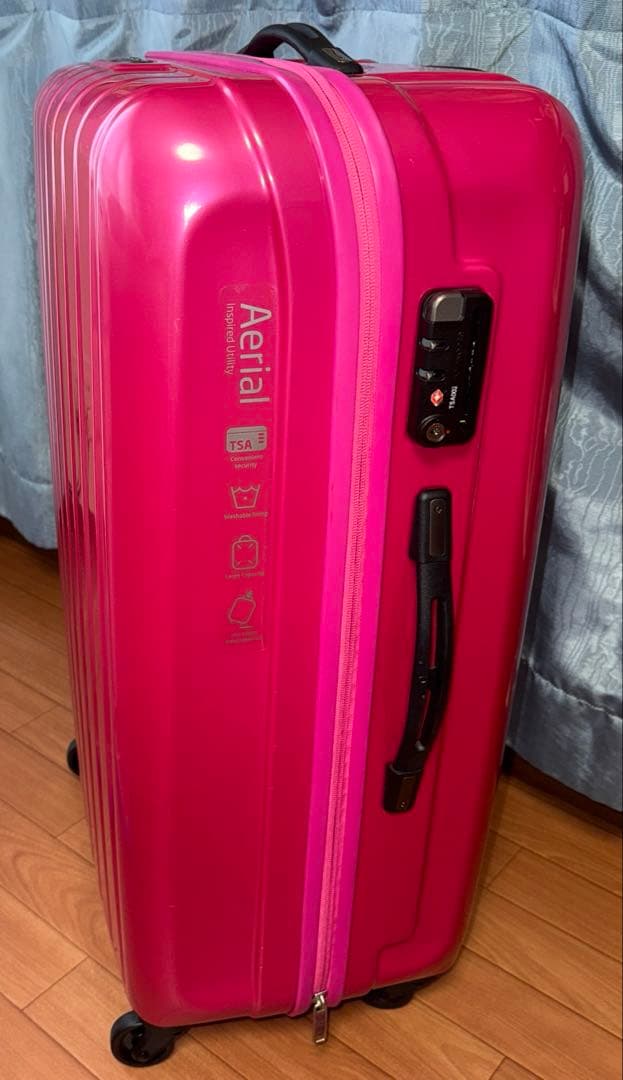 齋*子様 ピンク　サムソナイトエアーリアル74ℓ Card key採用