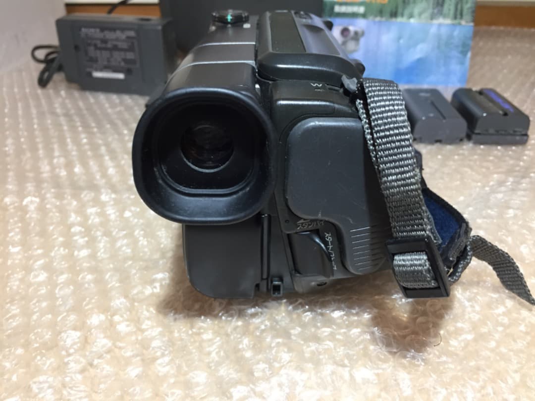 デジタルビデオカメラ SONY ソニー ハンディカム CCD-TR3 再生確認済