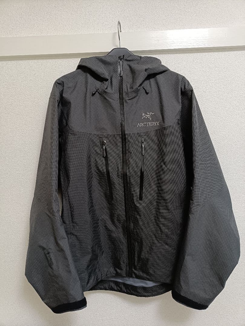 ARC'TERYX アルファジャケット　メンズ