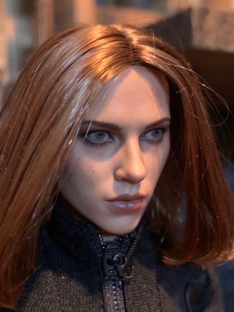 『ホットトイズ』ブラック・ウィドウ フィギュア　ホットトイズ