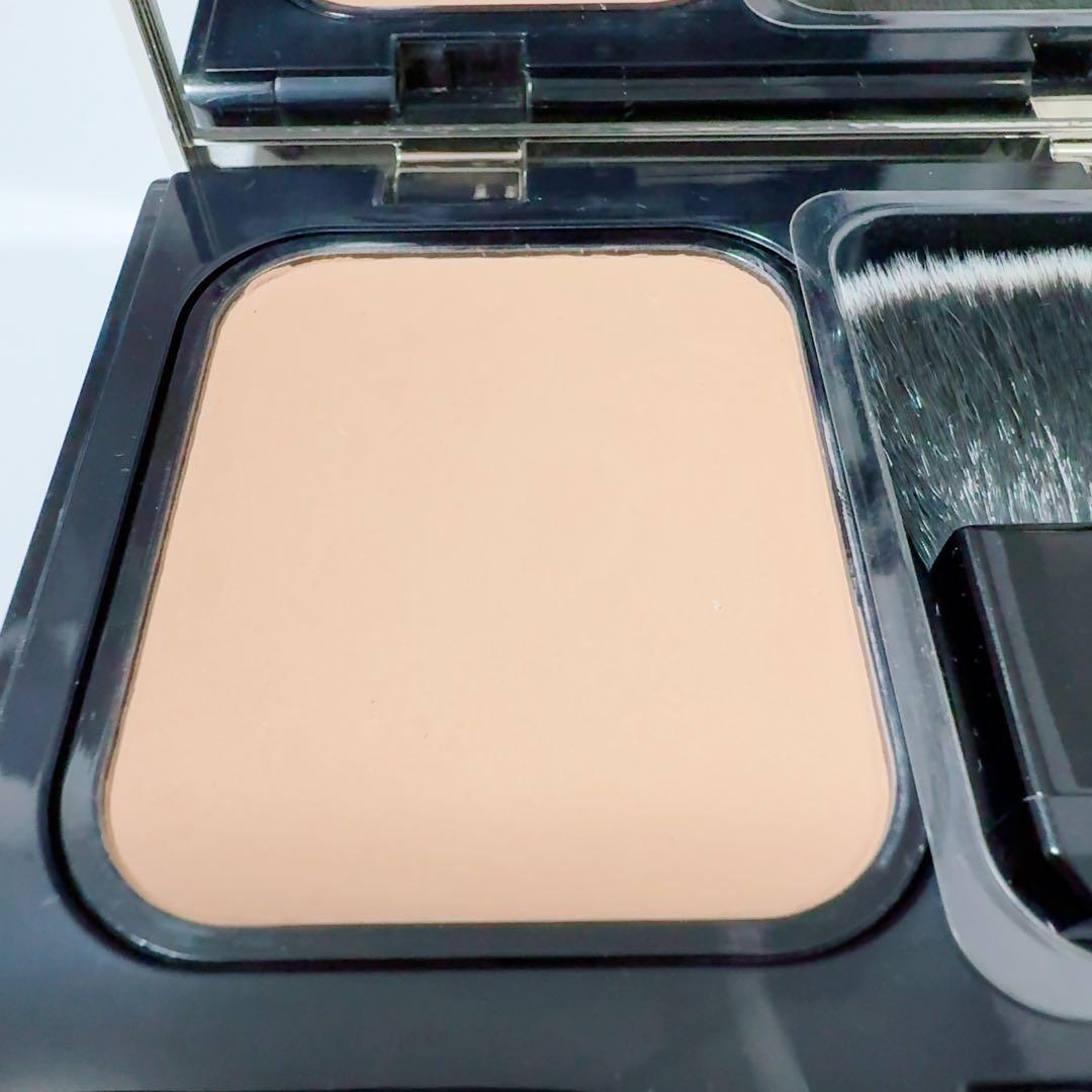 クレ・ド・ポー ボーテ タンプードルエクラ　オークル20