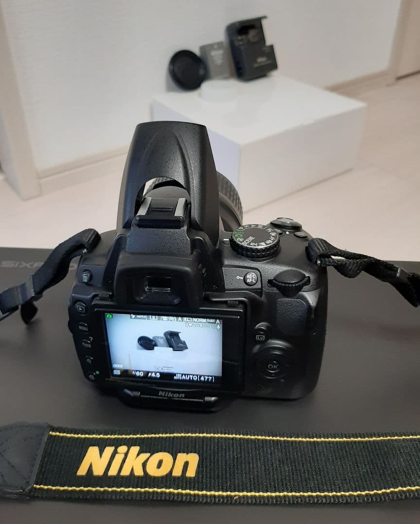 Nikon D5000ダブルズームキット　デジタル一眼レフ　収納バッグ