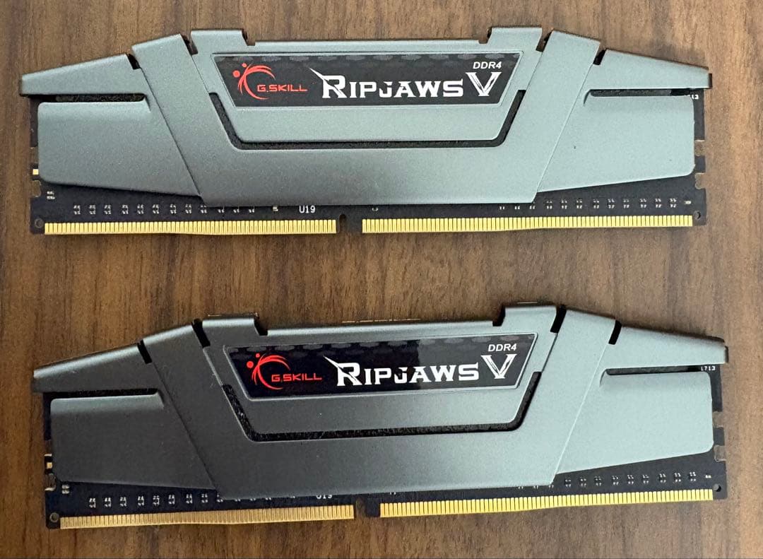 メモリー G.SKILL Ripjaws DDR4 16GB (8GBx2) 2800
