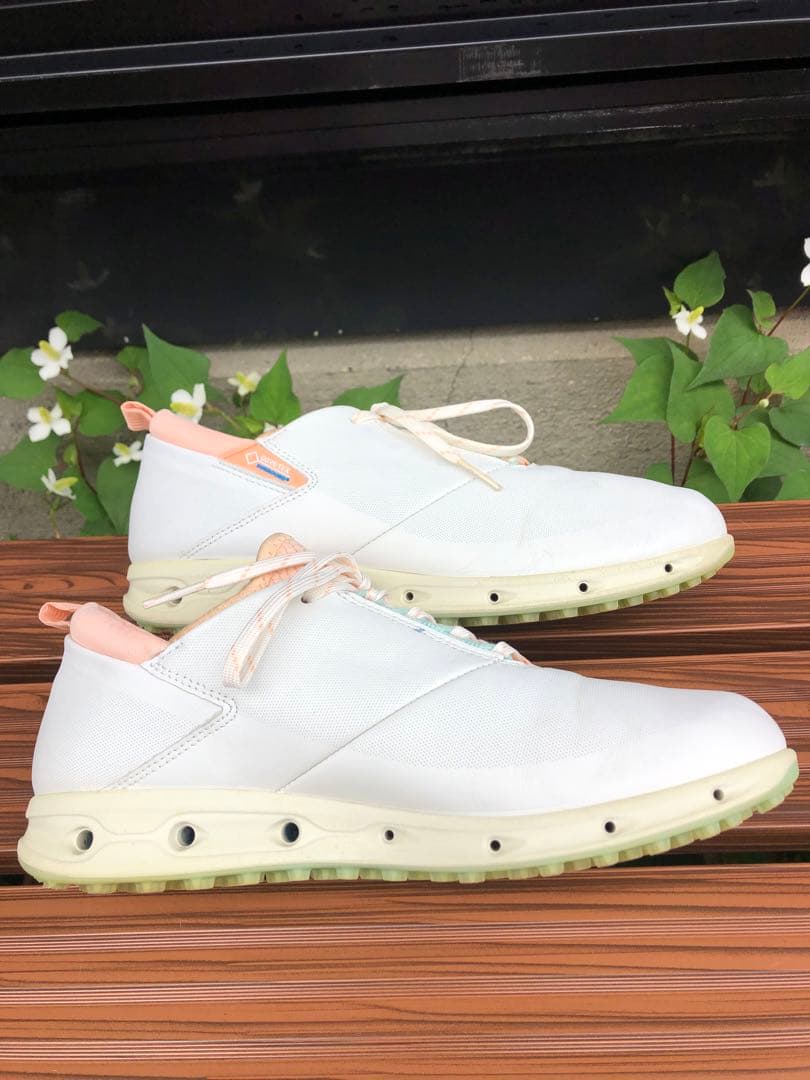 337番 美品ECCO ゴルフシューズ 37 23.5cm スパイクレス