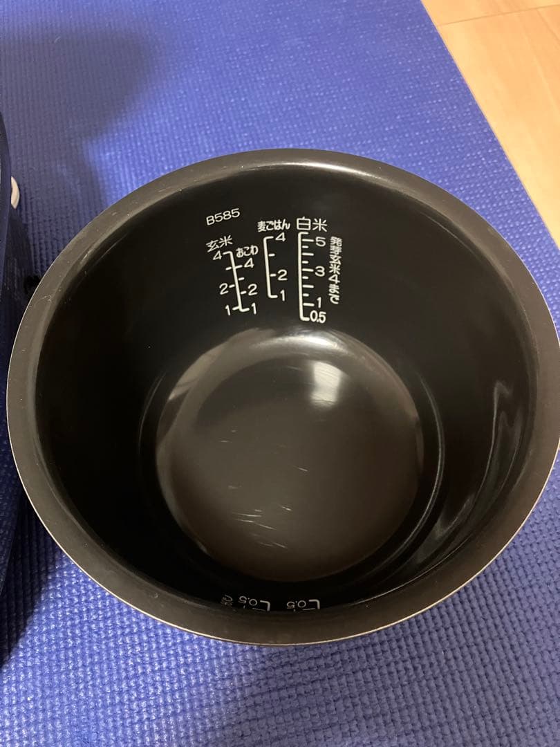 象印 IH炊飯器5.5号炊き！　NW-VJ10 2025年製