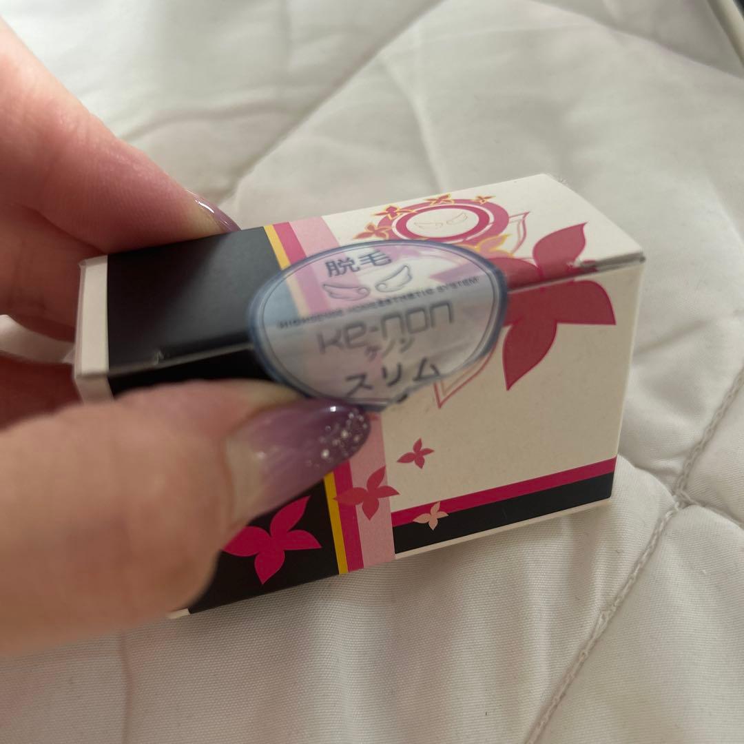 ケノン フラッシュ式脱毛器 ピンク カートリッジ5点