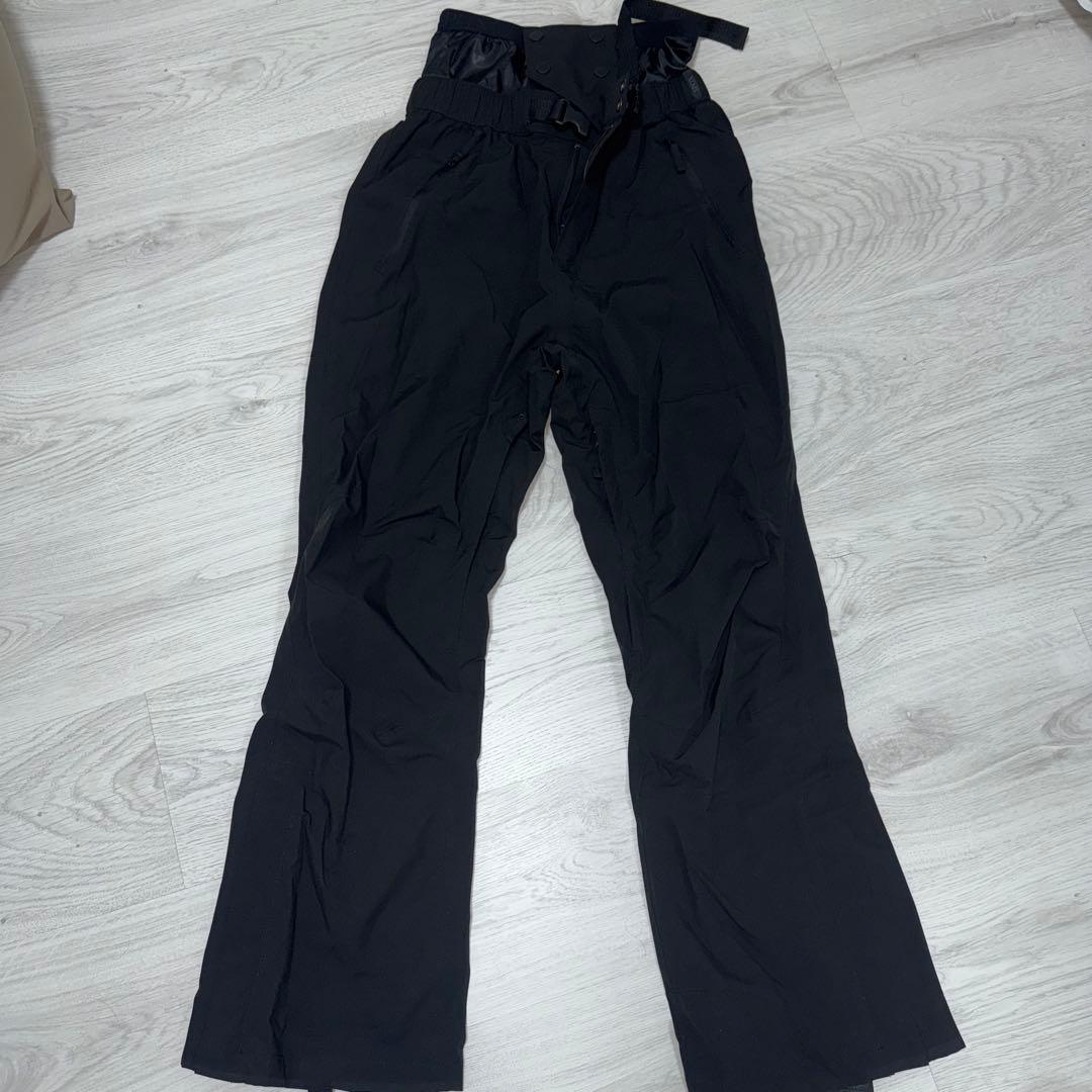 スノーボードウェアセット白黒迷彩 ☆手袋ネックウォーマーのおまけ付き☆