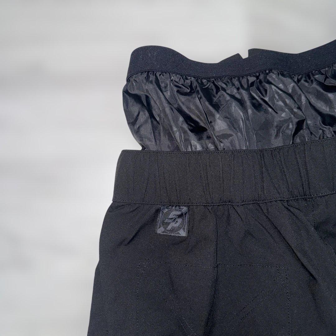 スノーボードウェアセット白黒迷彩 ☆手袋ネックウォーマーのおまけ付き☆