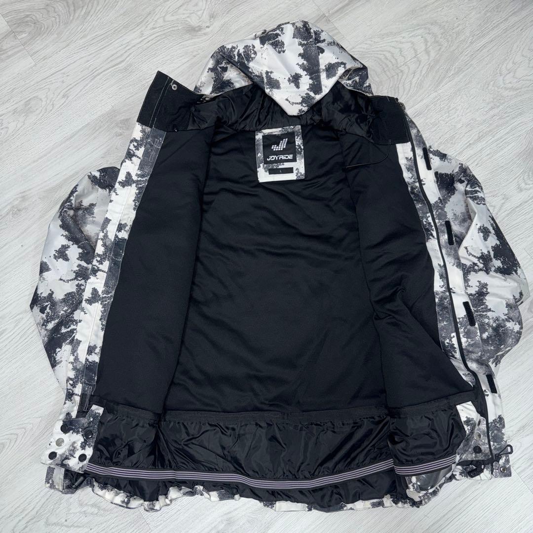 スノーボードウェアセット白黒迷彩 ☆手袋ネックウォーマーのおまけ付き☆