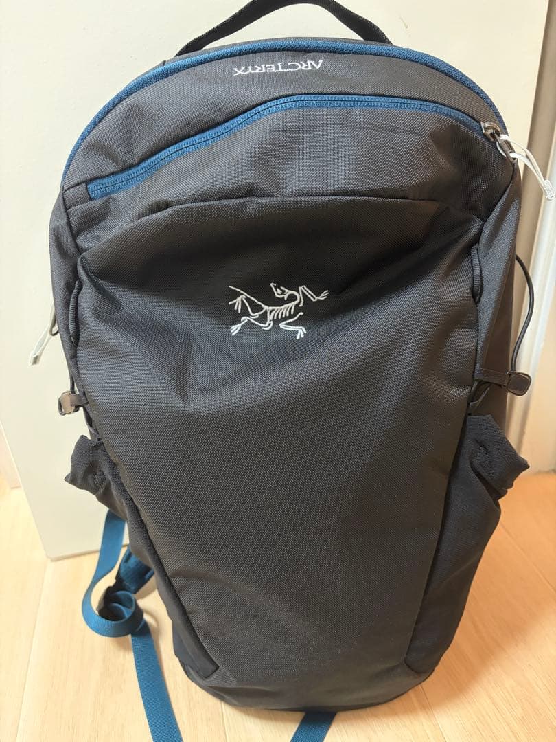 最終値下げ　本日で削除します。アークテリクス　マンティス16 バックパック