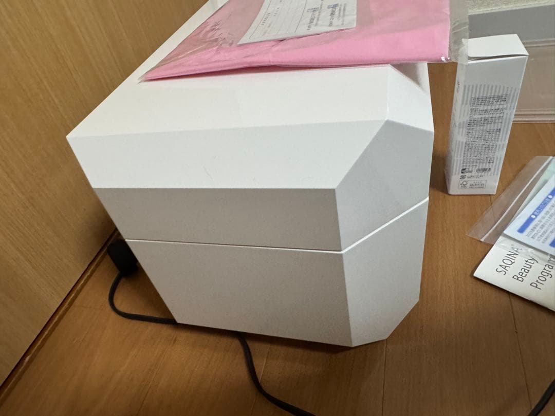saqinalulucie サキナルルシェ　美顔器　スチームケア　美容機器