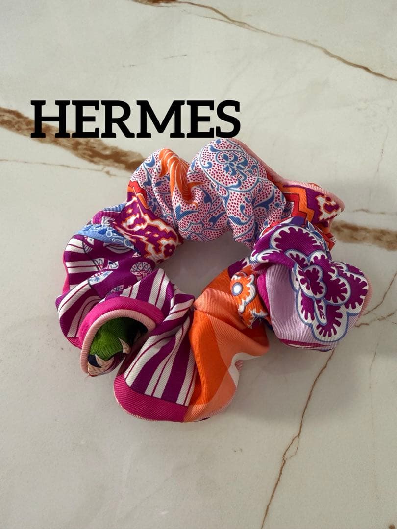 美品‼️ HERMES シルク ヘアシュシュ オレンジ　ピンク