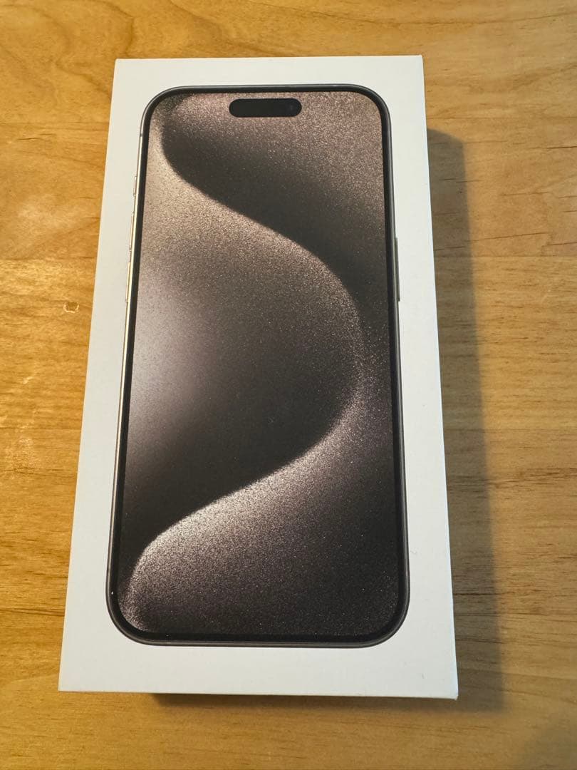 iPhone 15 Pro 128GB ナチュラルチタニウム SIMフリー