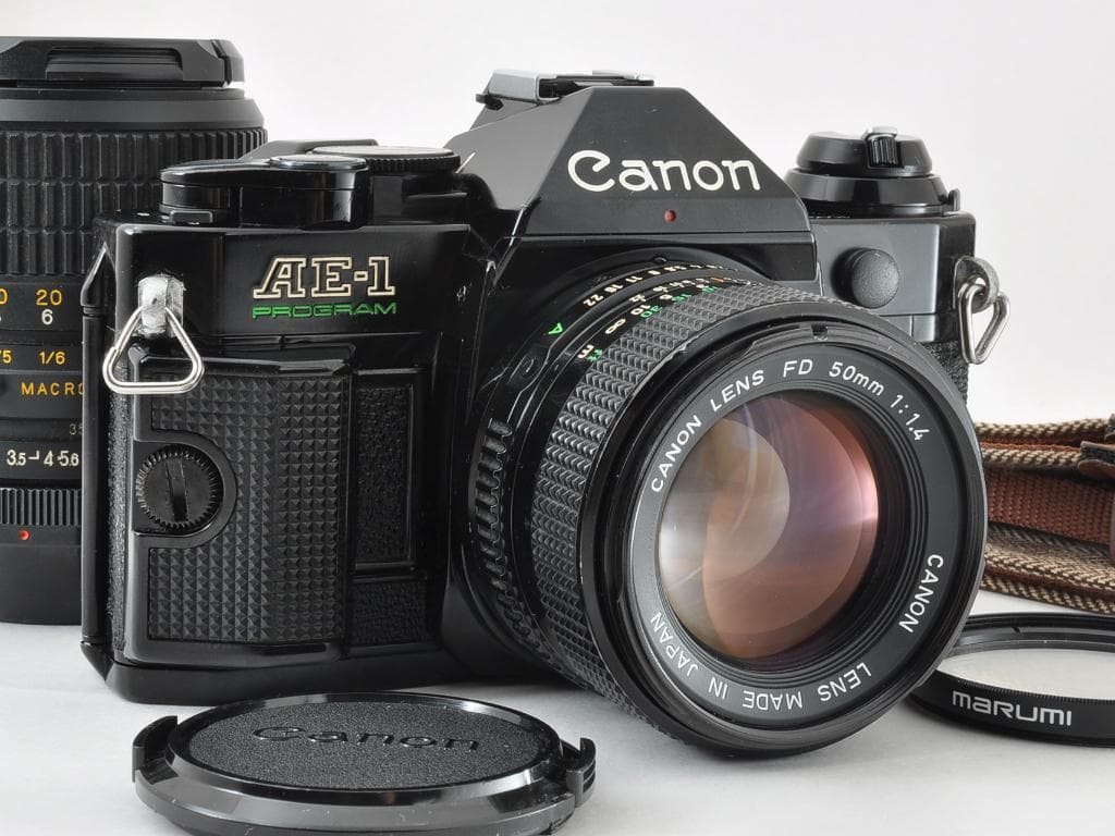 キヤノン AE-1 PROGRAM NFD 50/ f1.4 35-70 完動品
