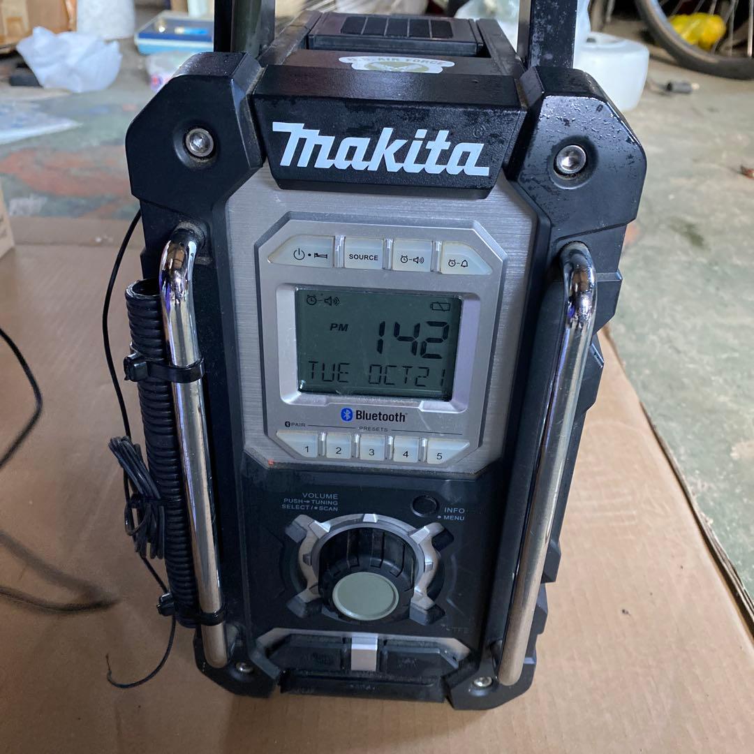 Makita Bluetoothラジオ　MR106