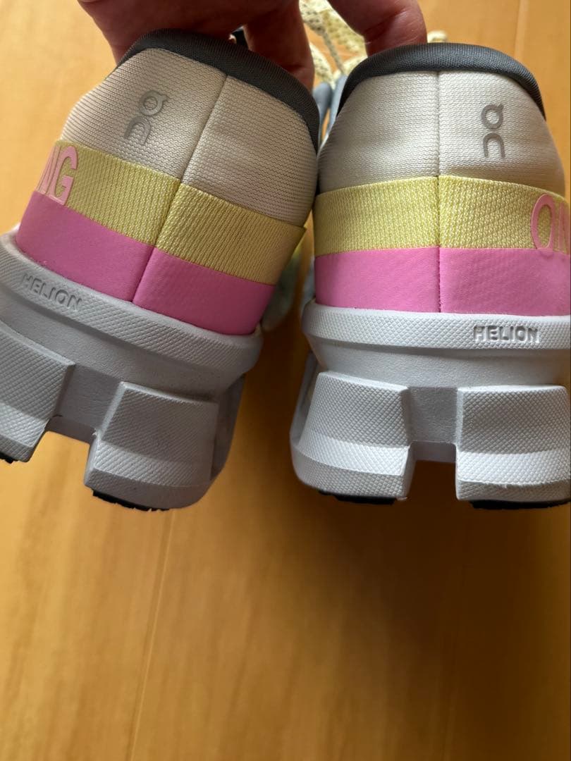 On クラウドモンスター限定カラー（7日まで値下げ中）