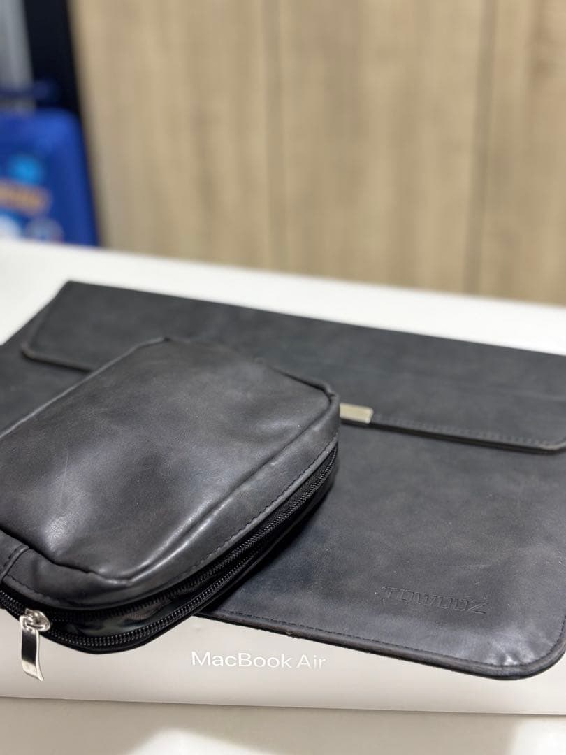 Apple MacBook Air M1 SSD:256GB メモリ:8GB