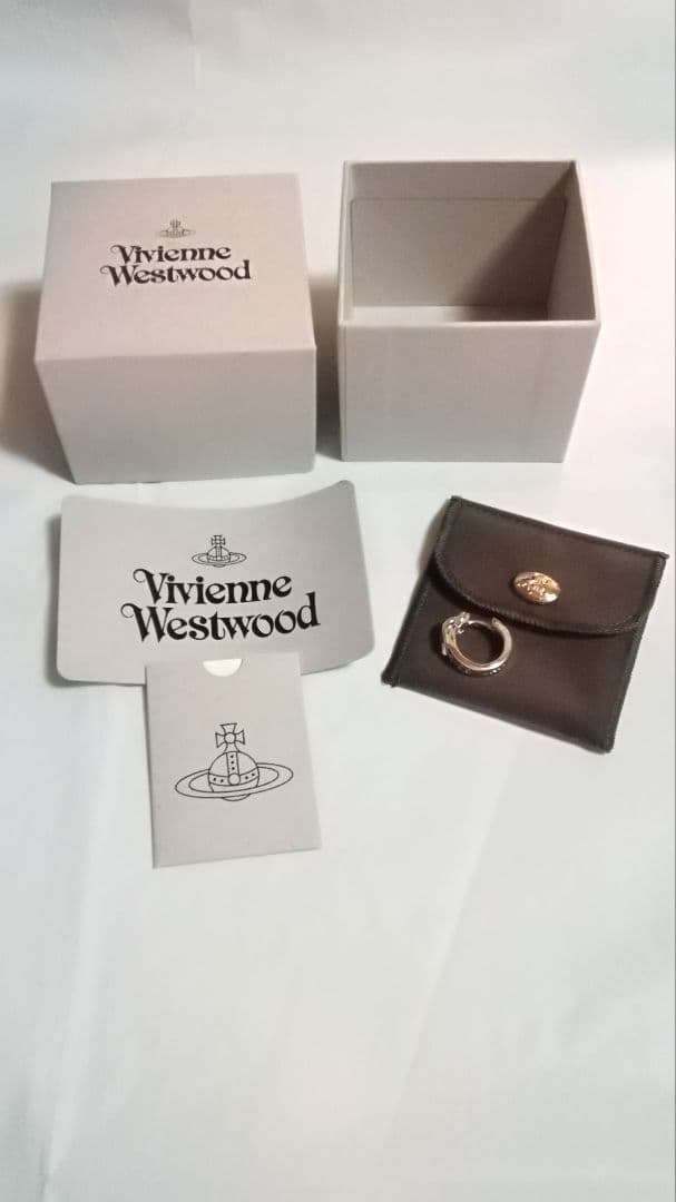 Vivienne Westwood フープピアス シルバー 片耳用