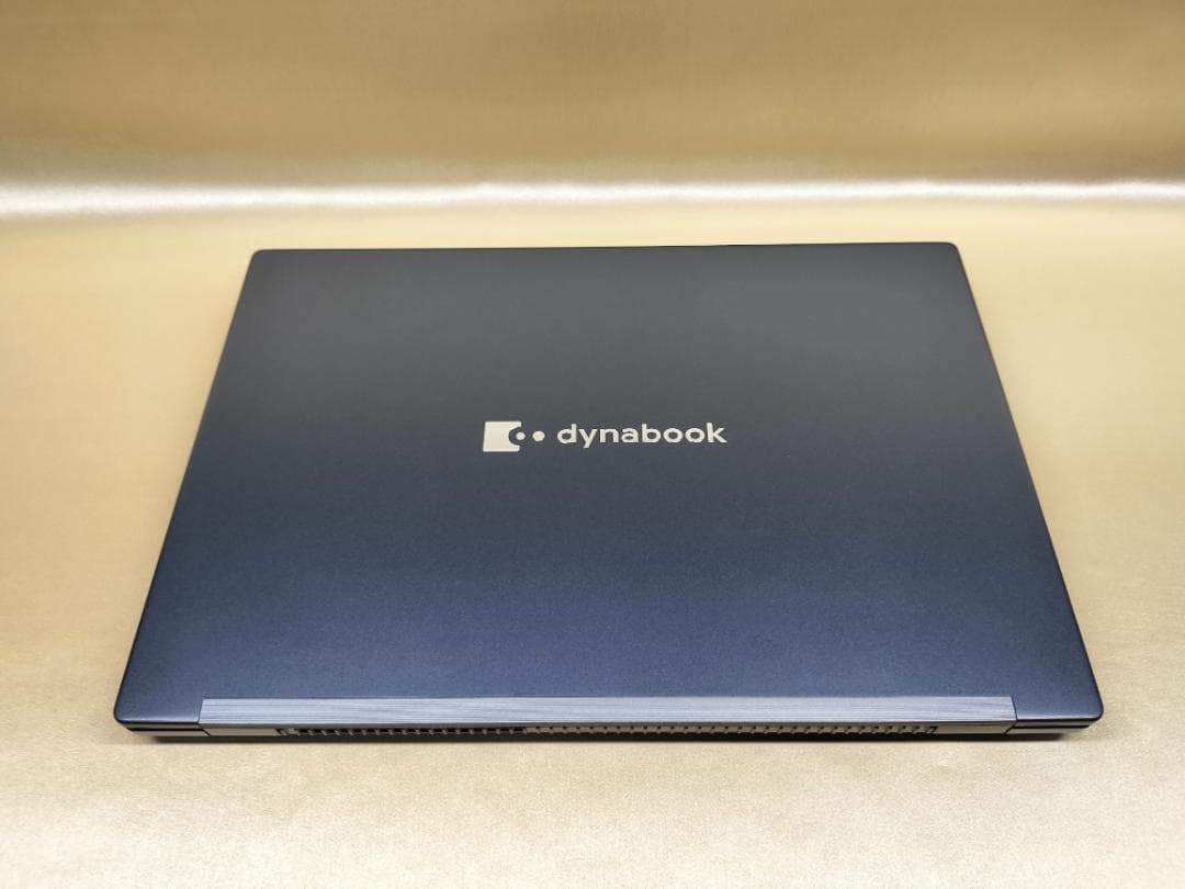 東芝　Dynabook G83/KW　高性能　2023年モデル(K-208)