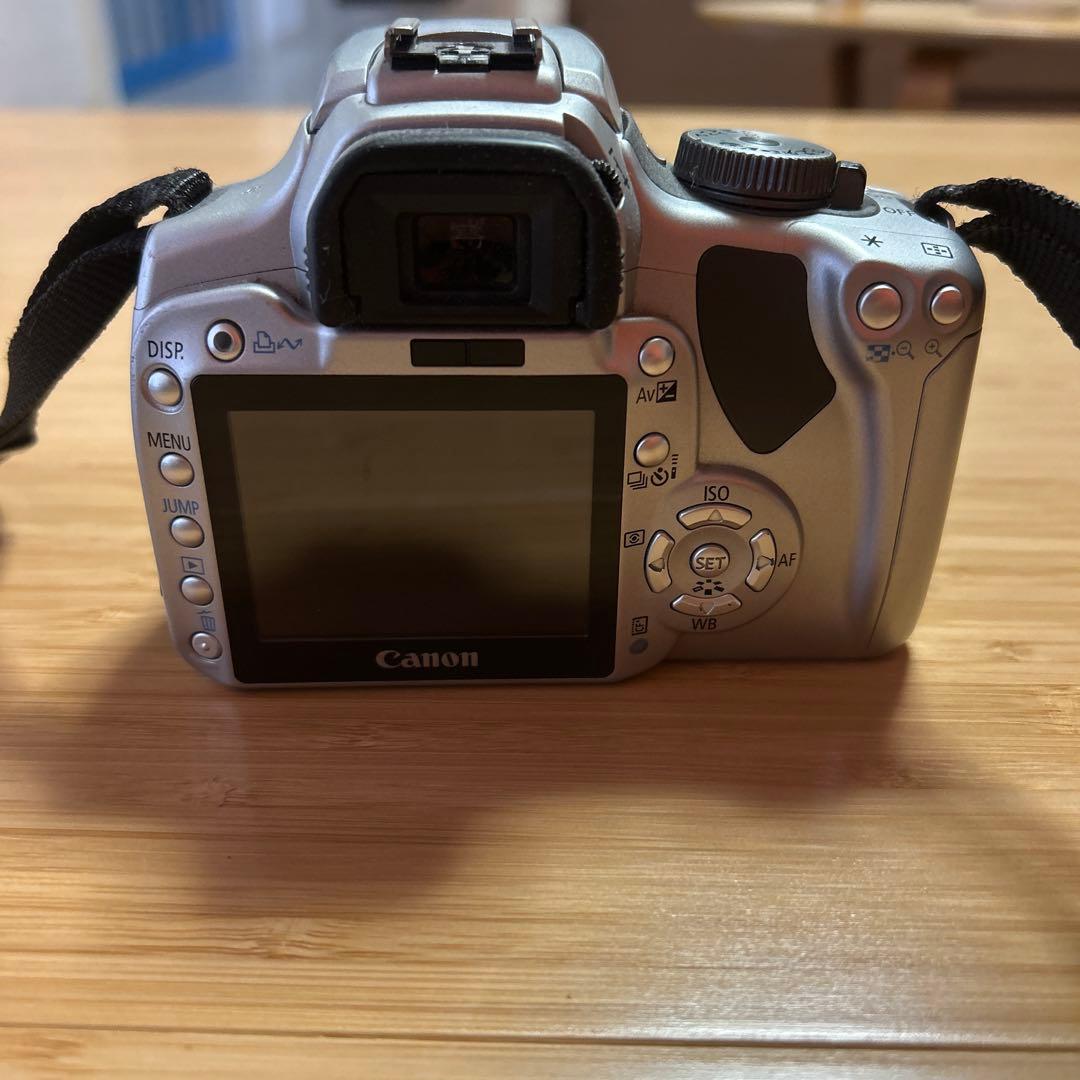 Canon デジタル一眼レフカメラ シルバー