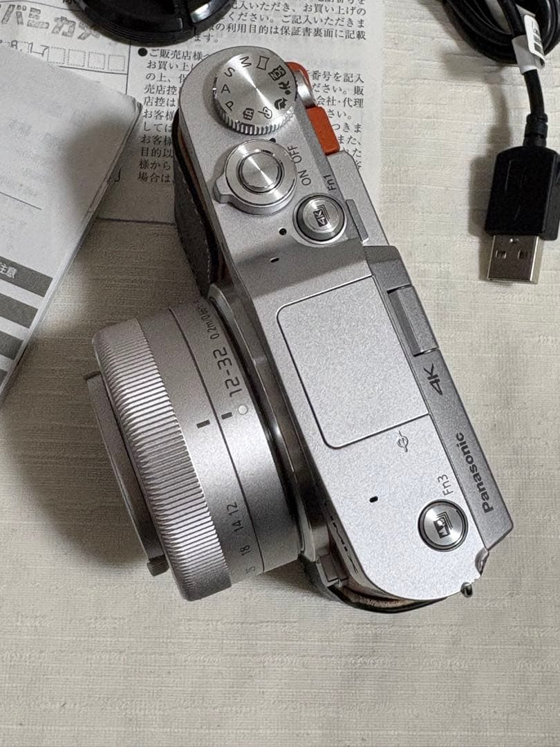 Panasonic LUMIX G DC-GF9W ミラーレス 4k