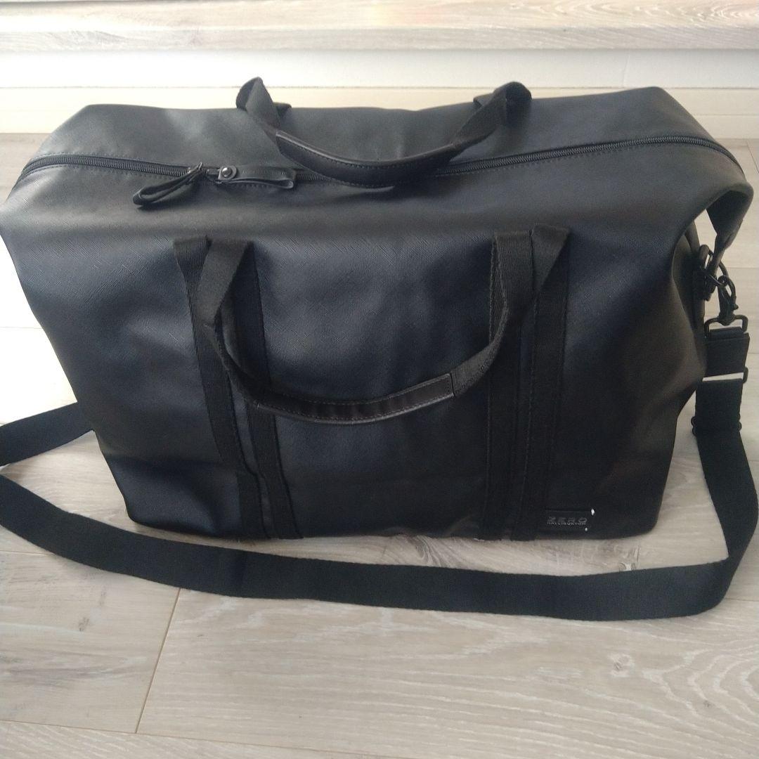 ZERO HALLIBURTON ブラックボストンバッグ