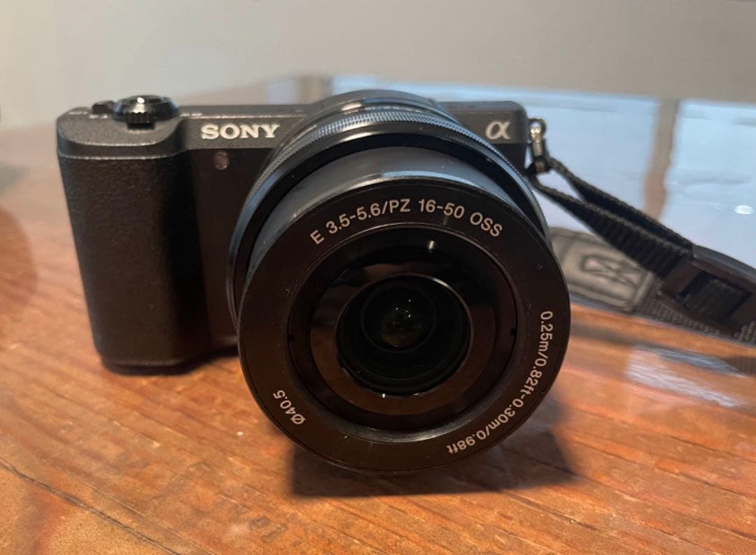 SONY α5100 ミラーレスカメラ 16-50mmレンズ付き