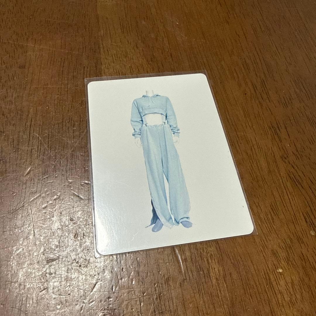 女王蜂 衣装蜂戯王 催眠術 アヴちゃん