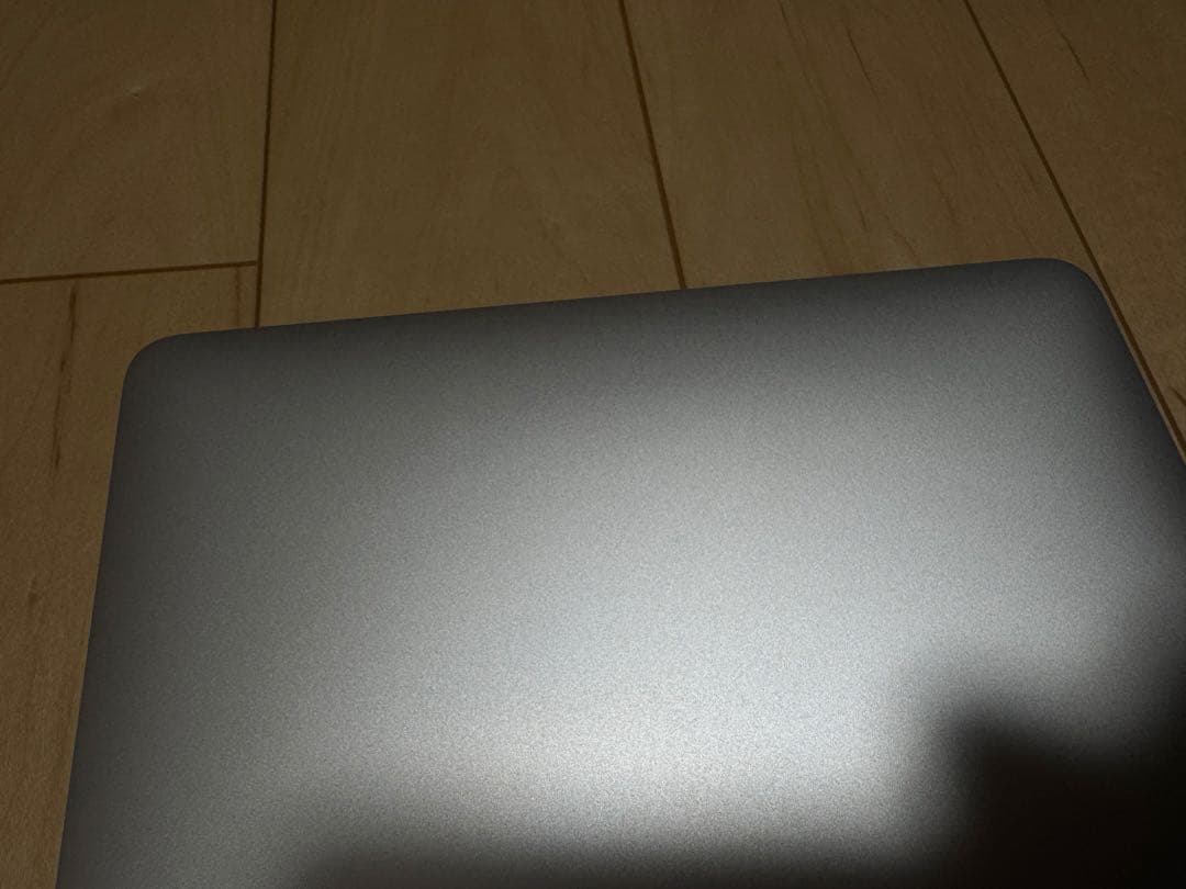 充電回数48 Apple MacBook 13インチ シルバー　M1 2020