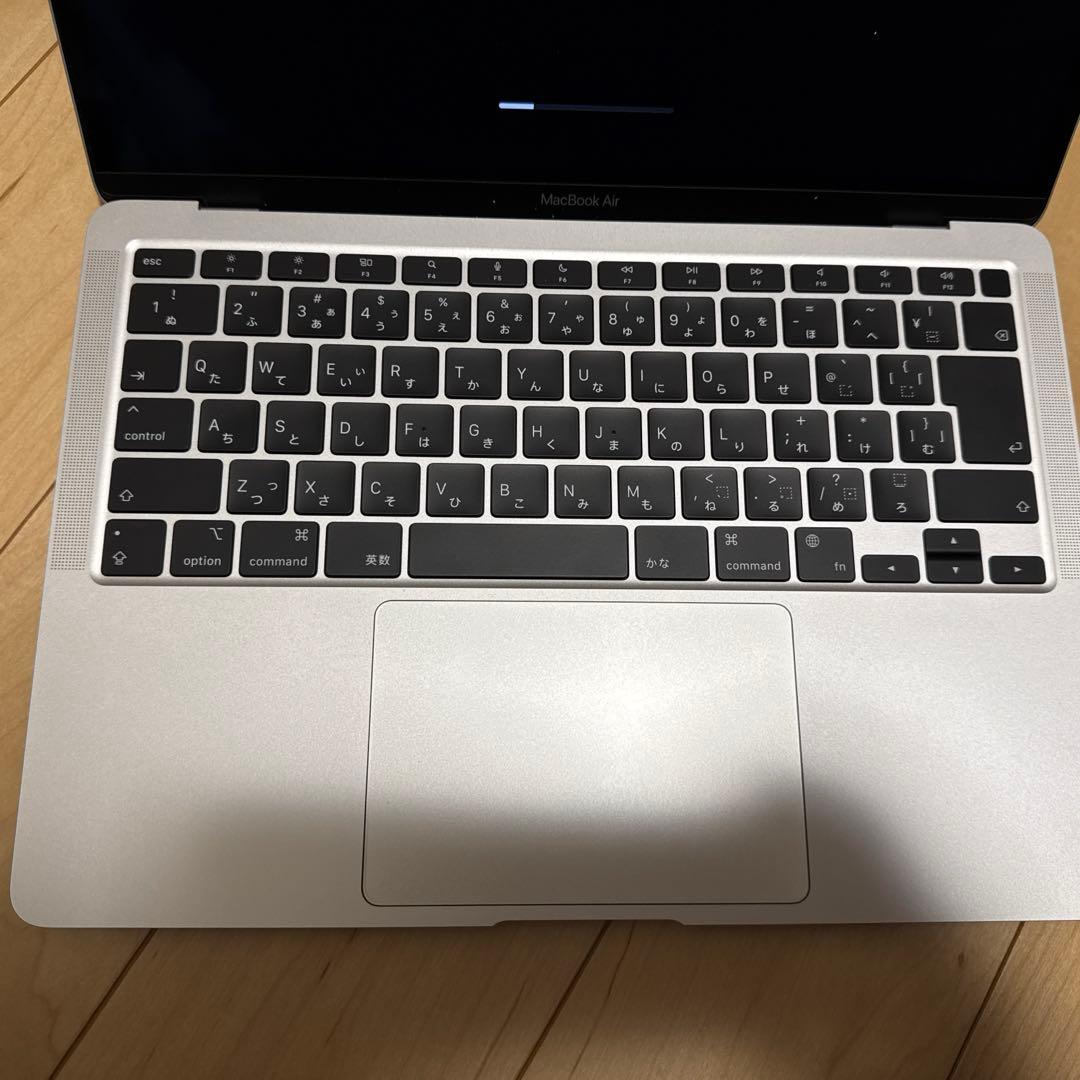 充電回数48 Apple MacBook 13インチ シルバー　M1 2020