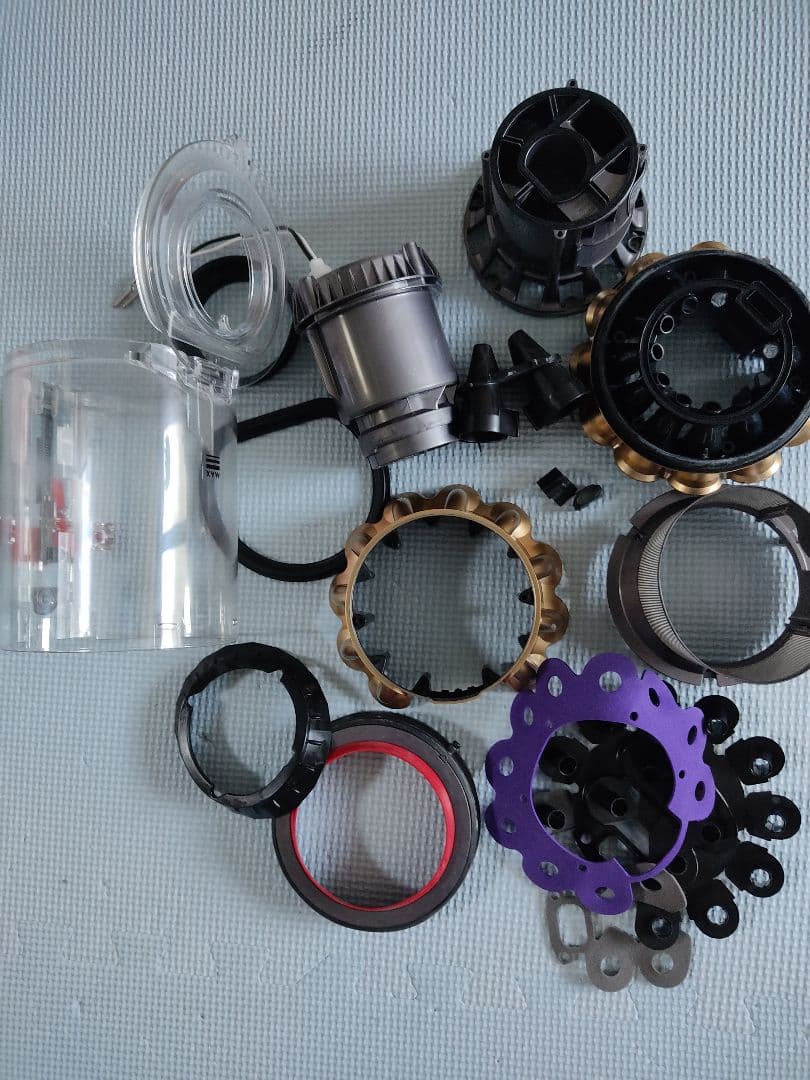 ダイソンコードレス掃除機V11-SV14+純正スタンド