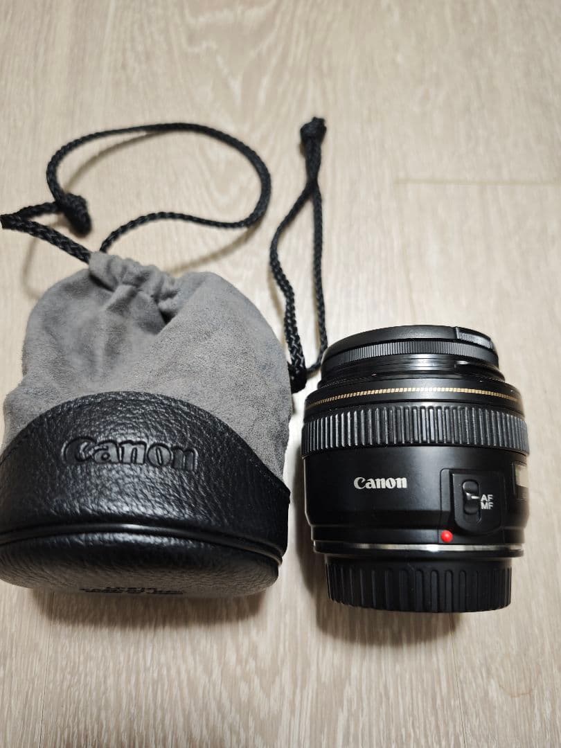 Canon EF28mm f1.8 USM ポーチ、プロテクター付属