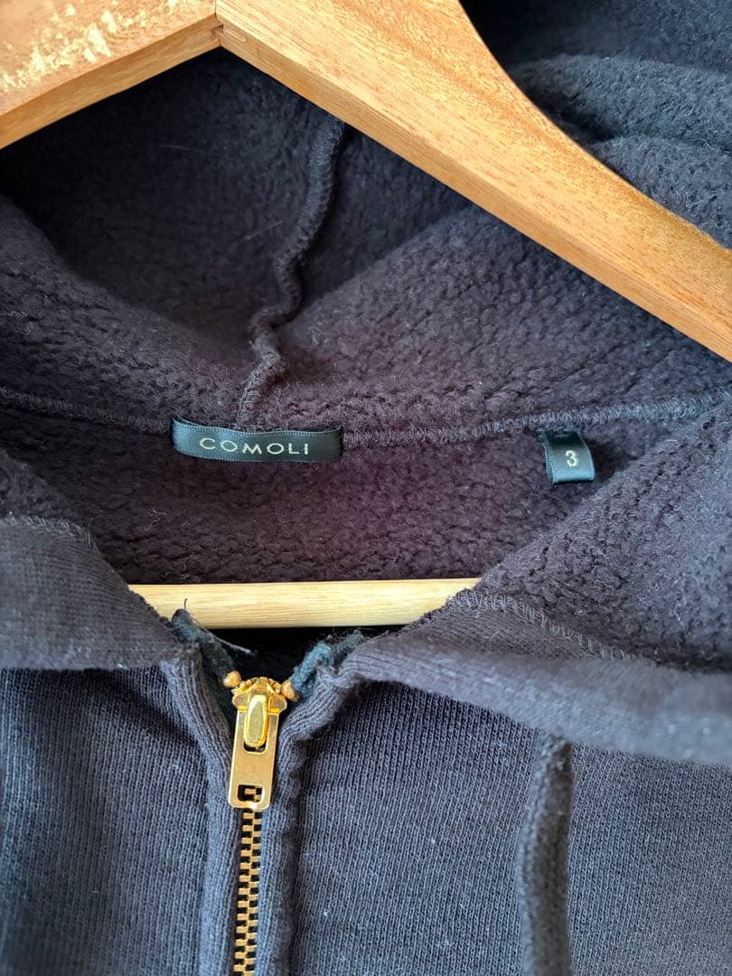 COMOLI コットン裏毛ジップパーカー　ブラック　サイズ3