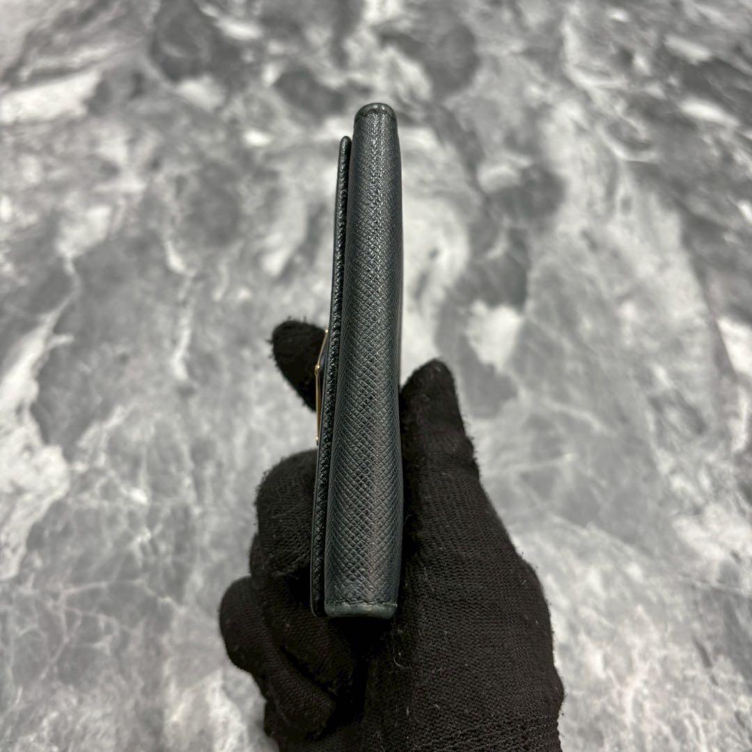 現行/極美品 PRADA 6連 キーケース サフィアーノ ブラック ゴールド