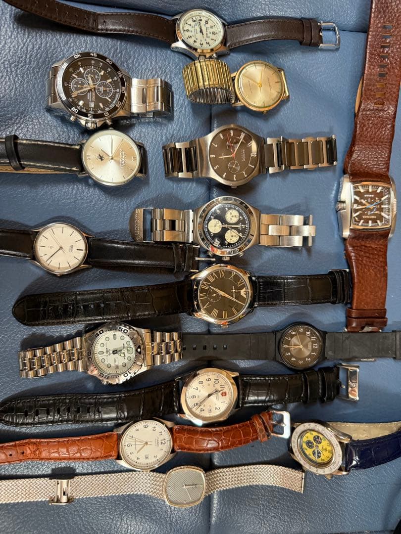 D*a様 ジャンク腕時計　約70点