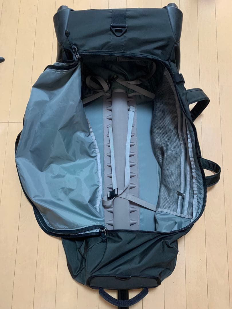 mont-bell モンベル ウィーリーダッフル100 キャリーバッグ