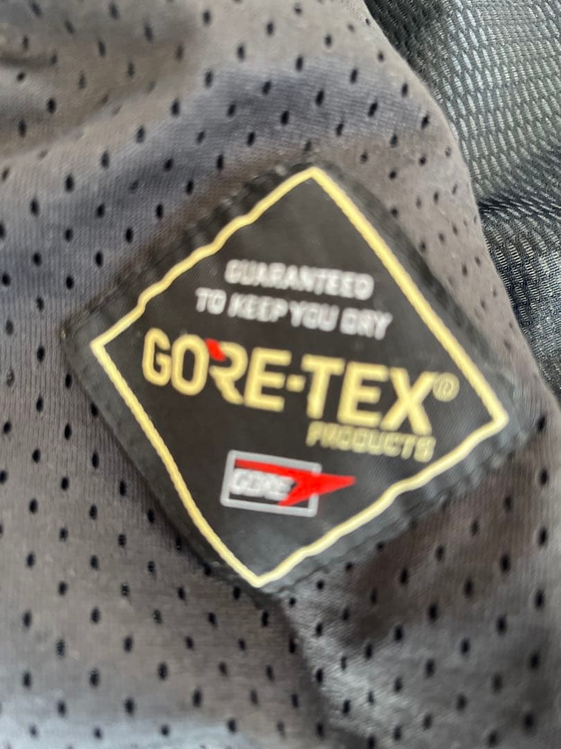 VOLCOM GORE-TEX スノーボードジャケット S