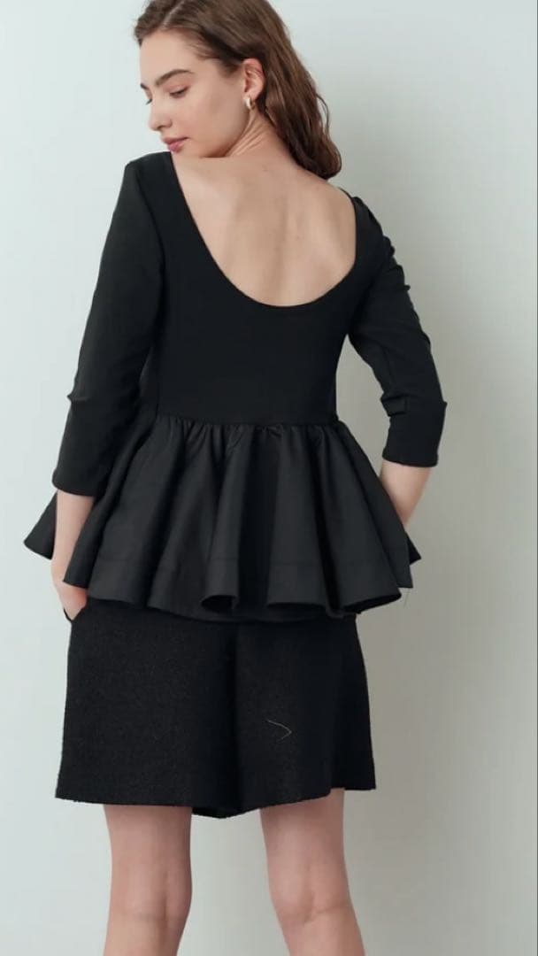 cygne バックコンシャスペプラムトップス Charlotte 0サイズ