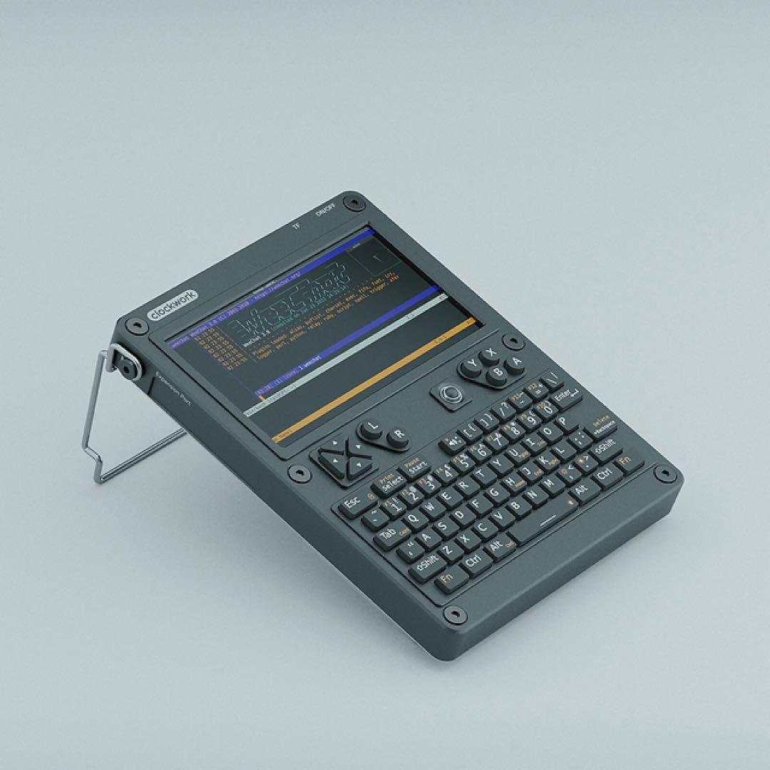 ミニPC ClockworkPi uConsole Linux portable PC