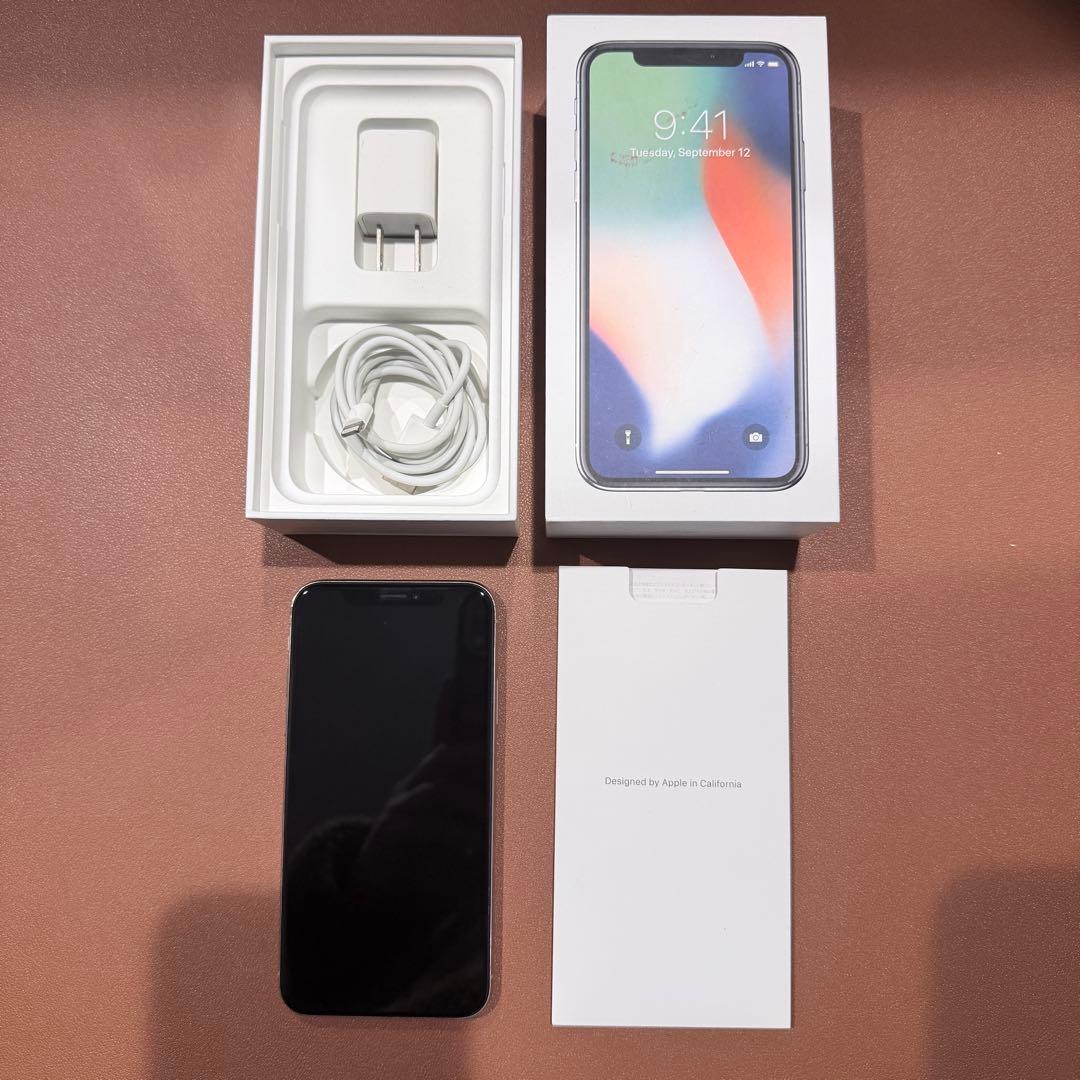 【美品】iPhone X本体 SIMフリー シルバー 64GB