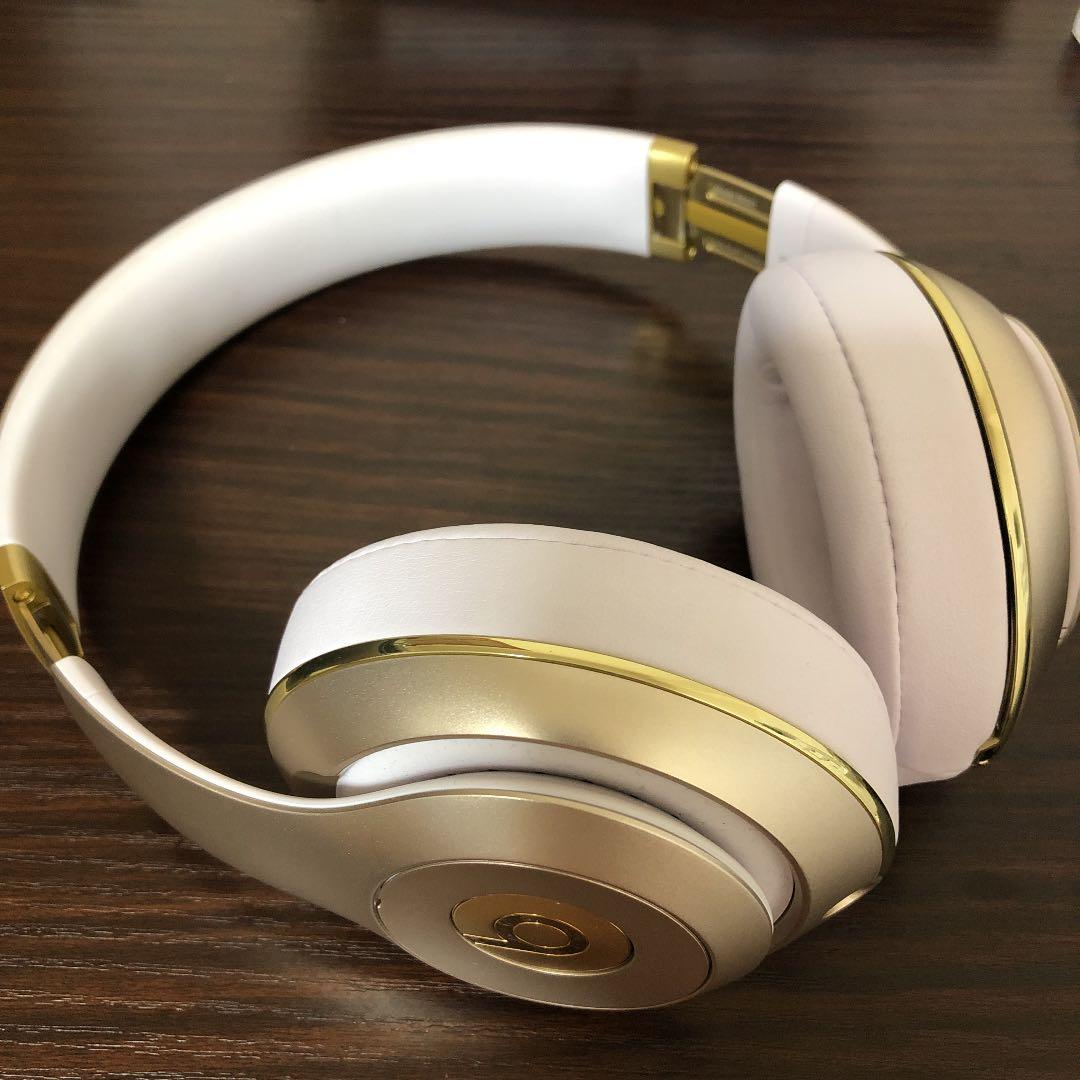 ヘッドホン Beats studio2