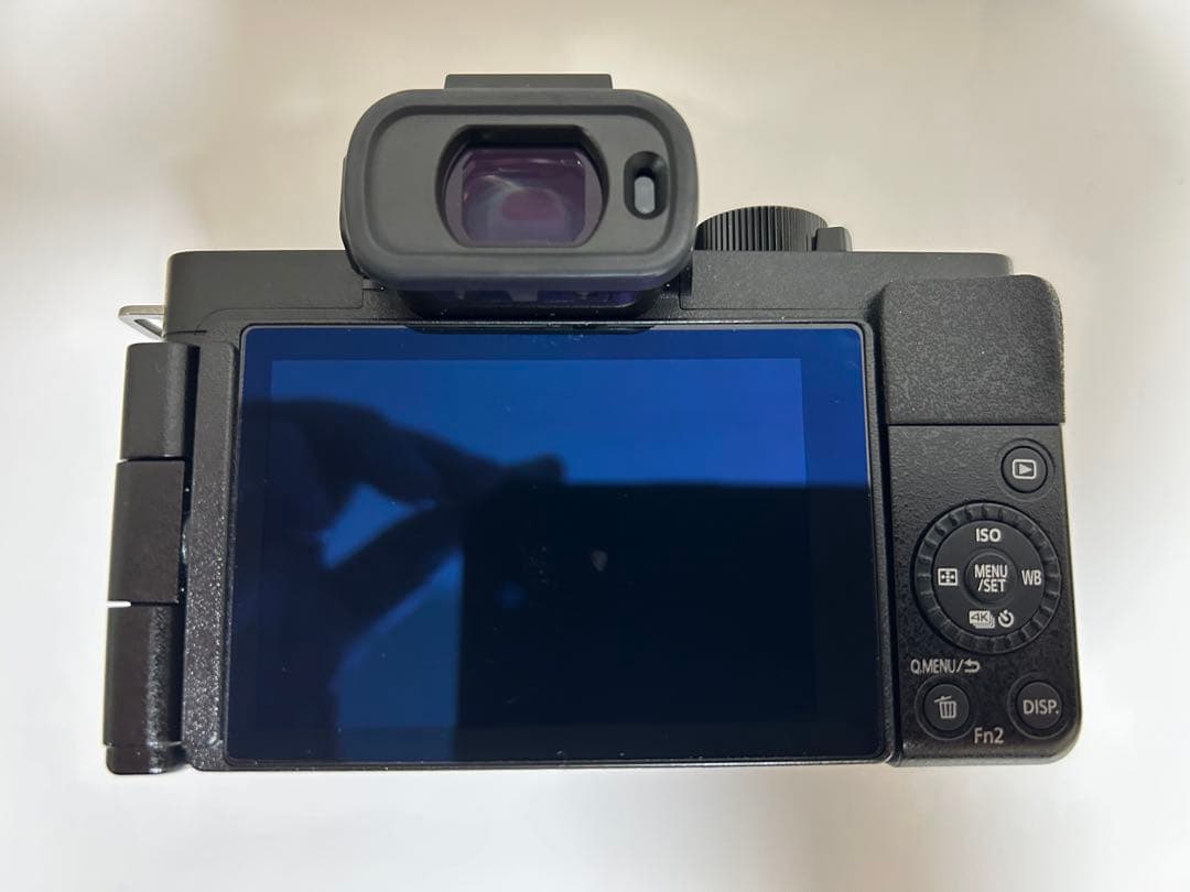 新品同様 Panasonic LUMIX DC-G100DW ダブルズームキット