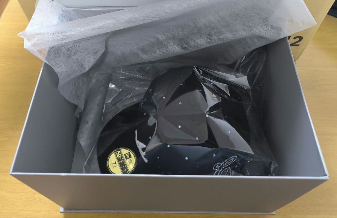 帽子 Couture Worldwide YZERR LIGHT SIGNATURE