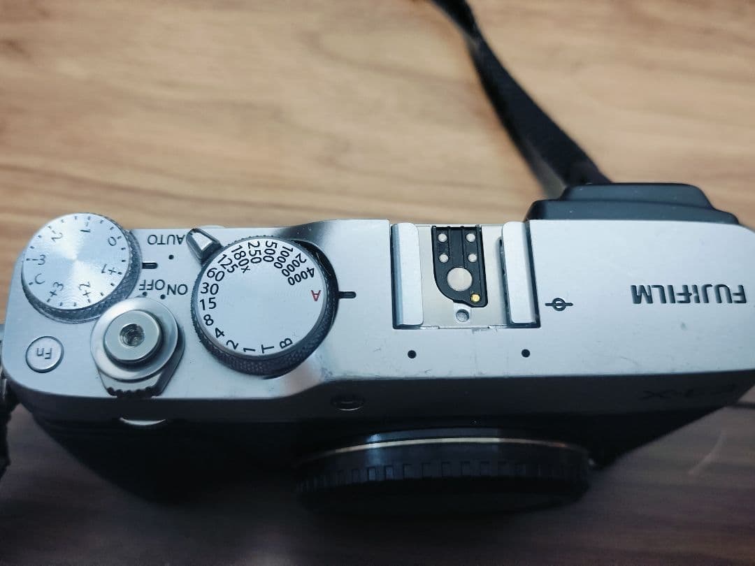 W*す様 Fujifilm X-E3 ミラーレスカメラ ズームレンズ付 XF18