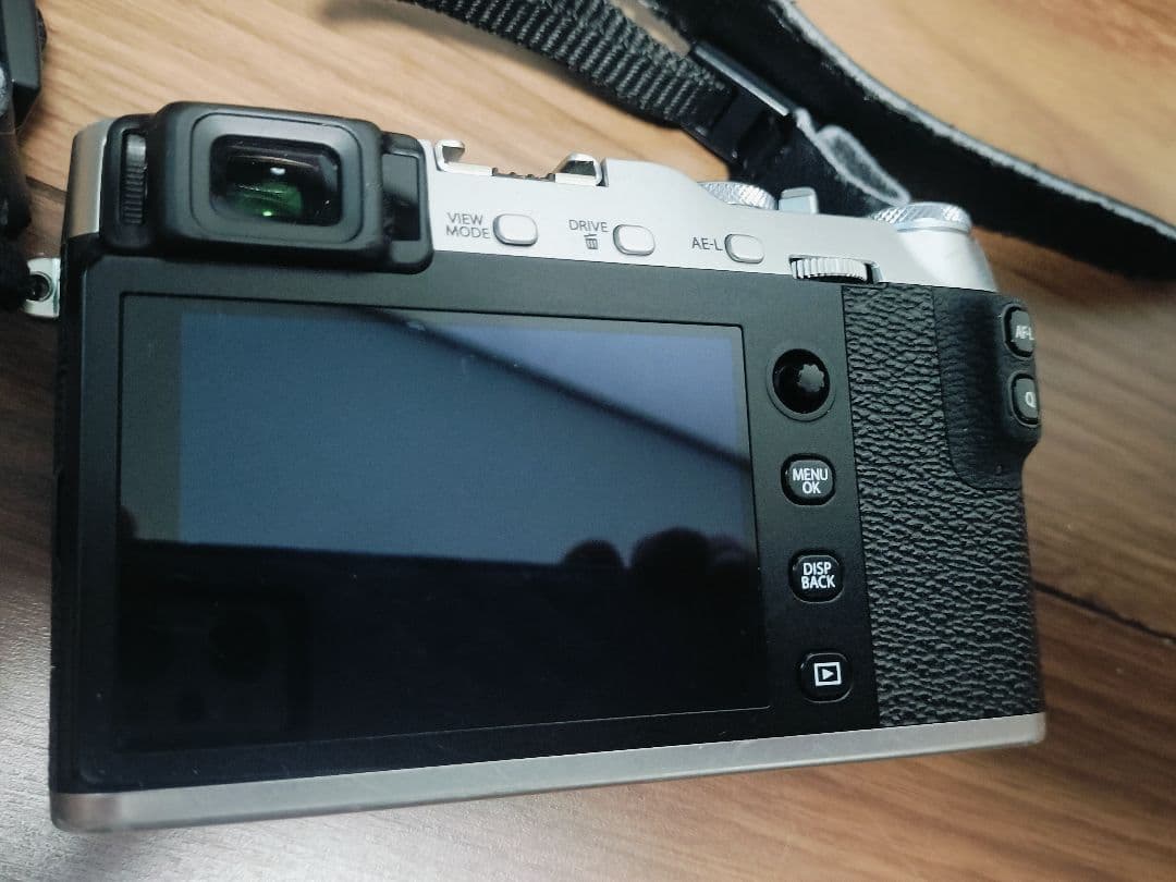 W*す様 Fujifilm X-E3 ミラーレスカメラ ズームレンズ付 XF18