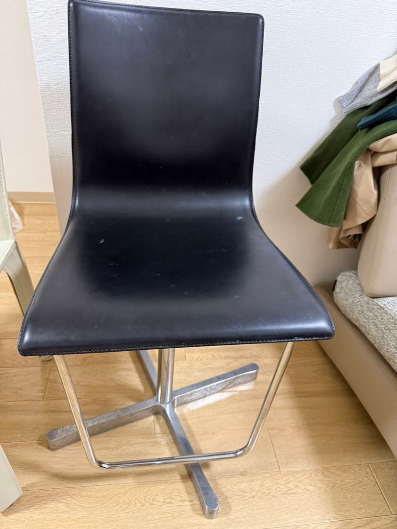 カッシーナ　椅子