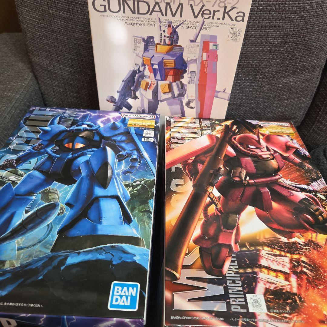 15日限り特価MG GUNDAM Ver.Ka, GOUF, ZAKU II