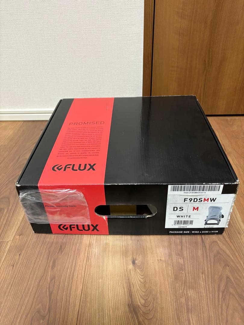 FLUX DS Mサイズ ホワイト ビンディング