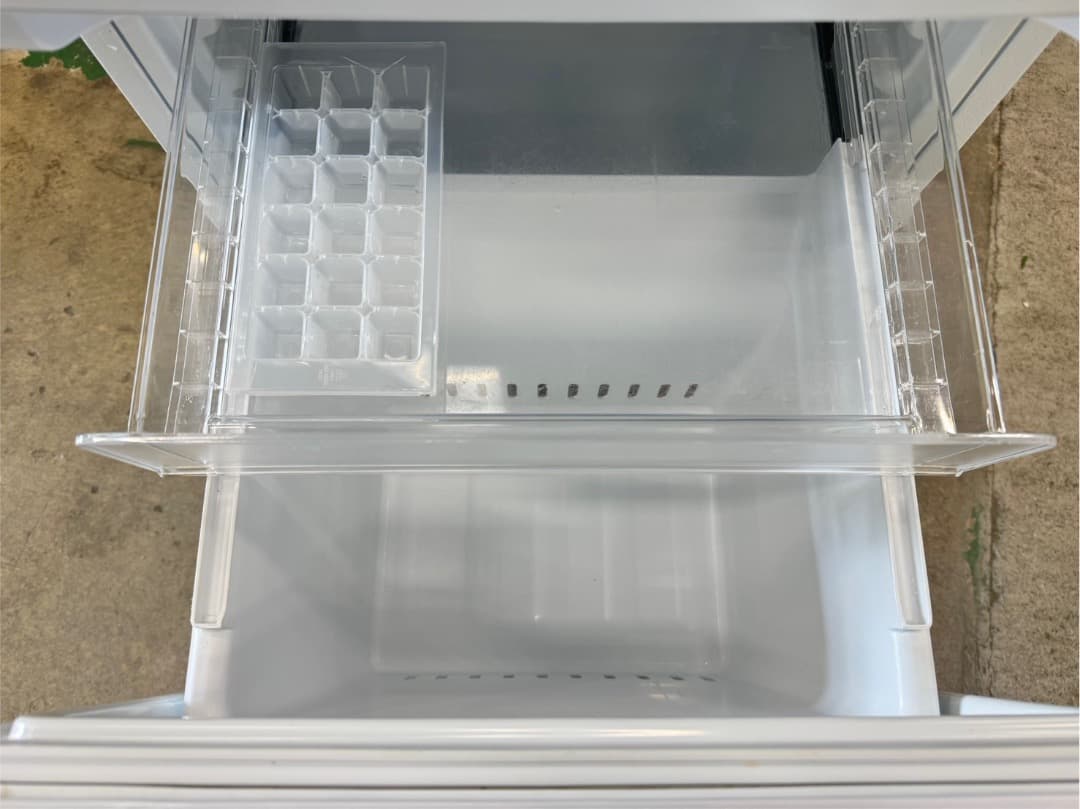 大阪送料無料★3か月保障付き★冷蔵庫★2022年★YRZ-F15J★IR-688