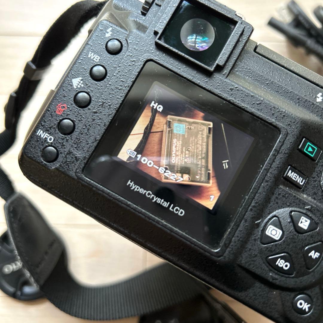 美品 OLYMPUS E-300 ダブルレンズセット カード付 一眼レフカメラ